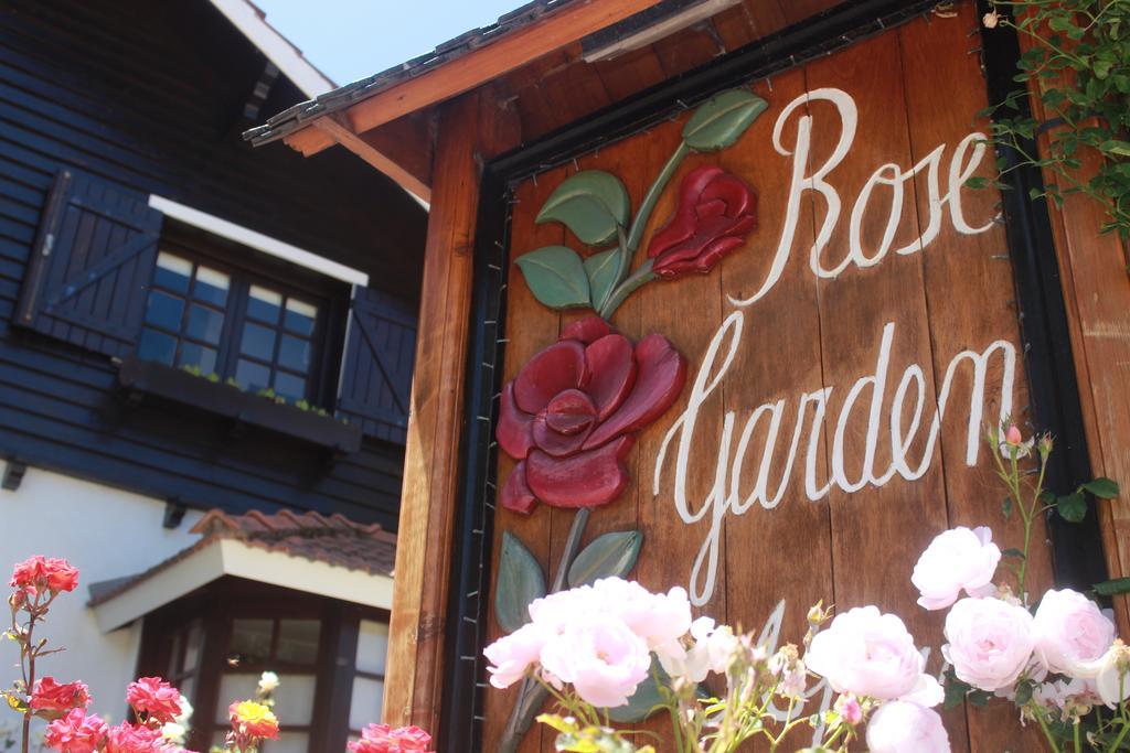 Apart Rose Garden San Martin de los Andes Luaran gambar